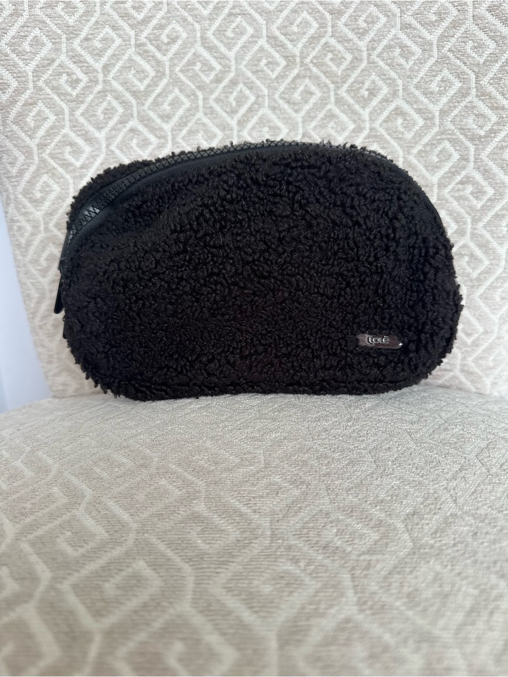 Lolë Black Sherpa Fleece Belt Bag Fanny Pack